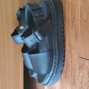 Dr. Martens Voss Platform Sandals Size 7 Black
